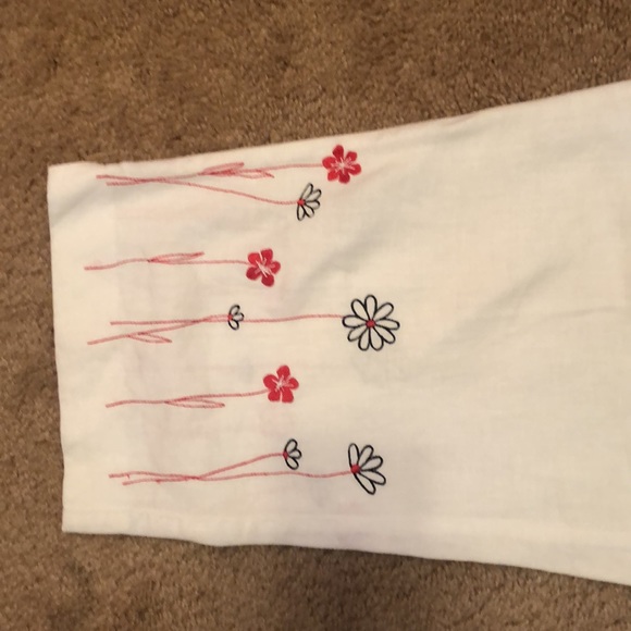 Capris - Picture 2 of 3